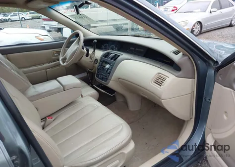 2000 Toyota Avalon Xl from USA, damaged, VIN 4T1BF28BXYU025772